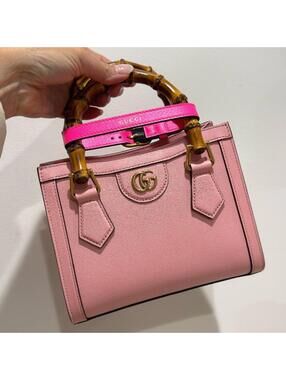 GUCCI - Mini Diana Tote, Pink